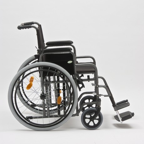Инвалидная кресло-коляска FS209AE-61 фото 8